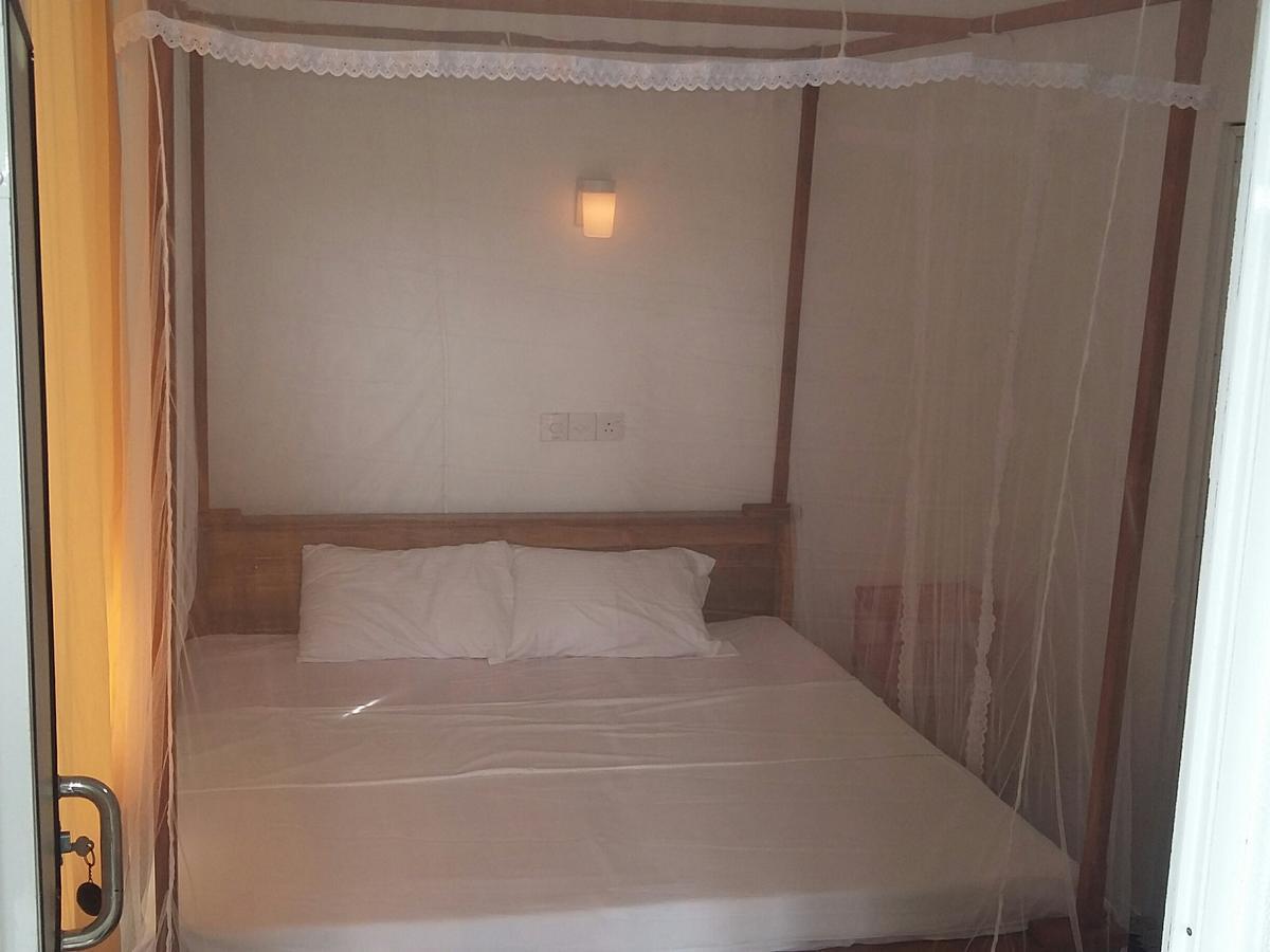 Ameesha Guesthouse 우나와투나 외부 사진